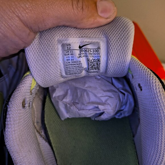 2021 NIKE Air Max 90 Reflective Logo White/ Volt/Platinum 2021 Men's Size US 12 - Picture 7 of 10